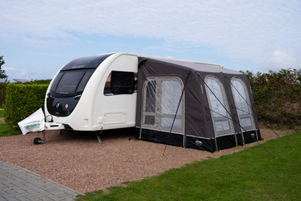Vango Balletto Air 260 Elements Proshield Caravan Awning (2023) 2 Vango Balletto Air 260 Elements Proshield Caravan Awning (2023) - Image 2