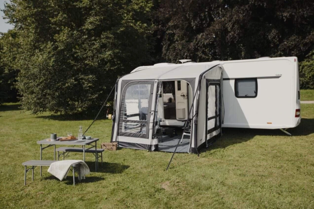 Vango Airbeam Vango Balletto Air 260 Elements Shield Caravan Awning (2023) 2 Vango Airbeam Vango Balletto Air 260 Elements Shield Caravan Awning (2023) - Image 2