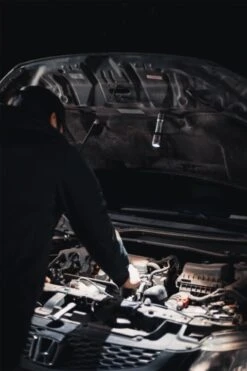 Nebo Newton 500 Waterproof Torch -Outdoor World Direct eneb0014 7 fullsize