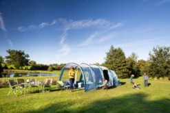 Coleman Castle Pines 4L Blackout Tent (2022) -Outdoor World Direct of3a1309