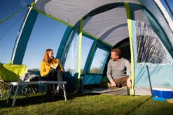 Coleman Castle Pines 4L Blackout Tent (2022) -Outdoor World Direct of3a1446