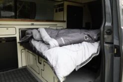 Vango Radiate Double Sleeping Bag -Outdoor World Direct van 2021 sleeping bag radiate db lo 03